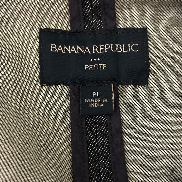 Banana Republic Jean Jacket - Picture 9 of 11